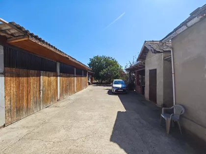 Hrtkovci | 4zida.rs