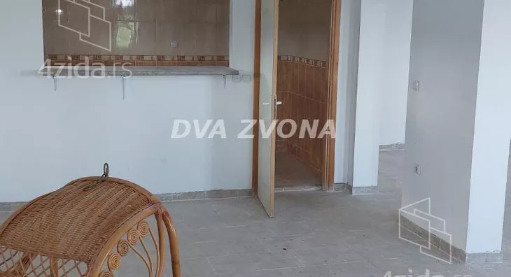 Ugostiteljski objekat | 4zida