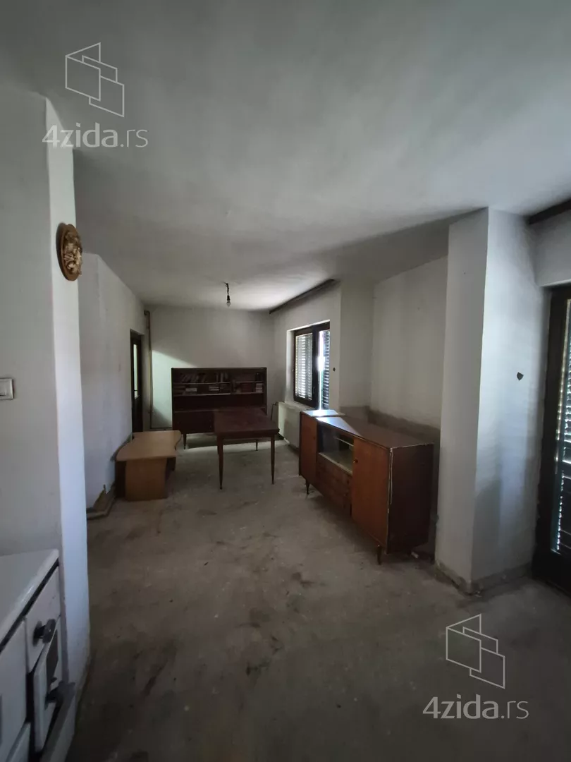 3-etažna kuća | 4zida