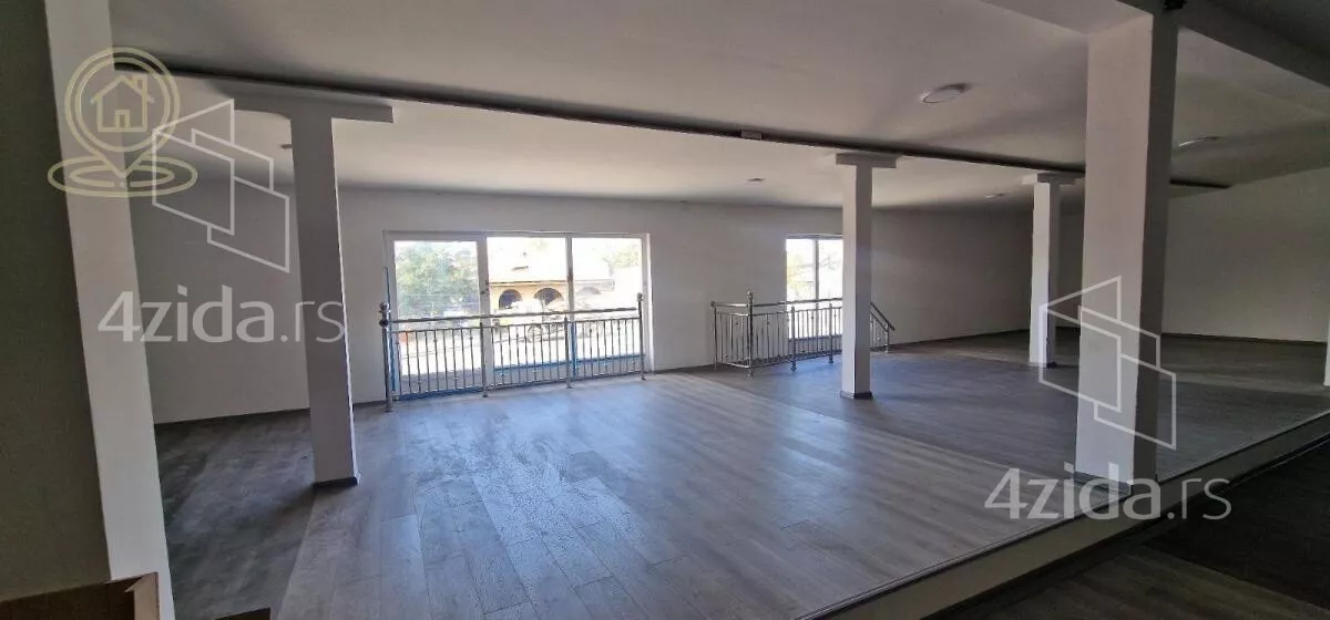 Poslovni prostor | 4zida