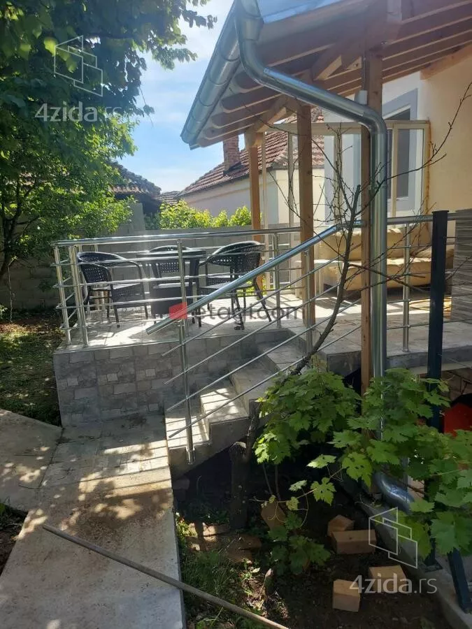 Kuća | 4zida
