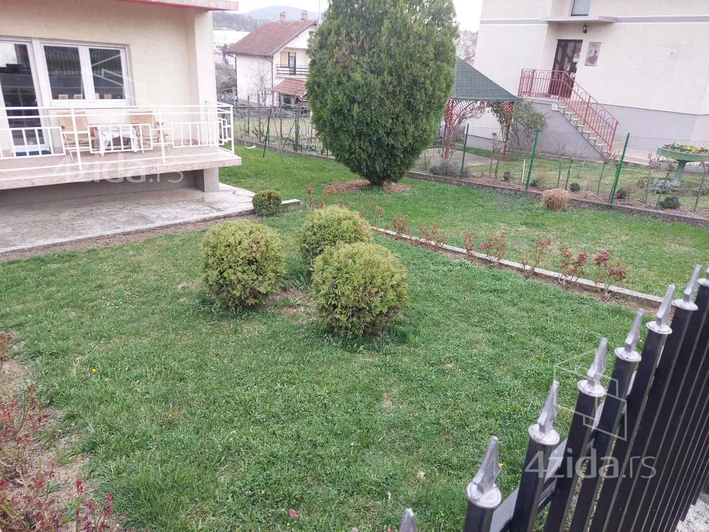 3-etažna kuća | 4zida