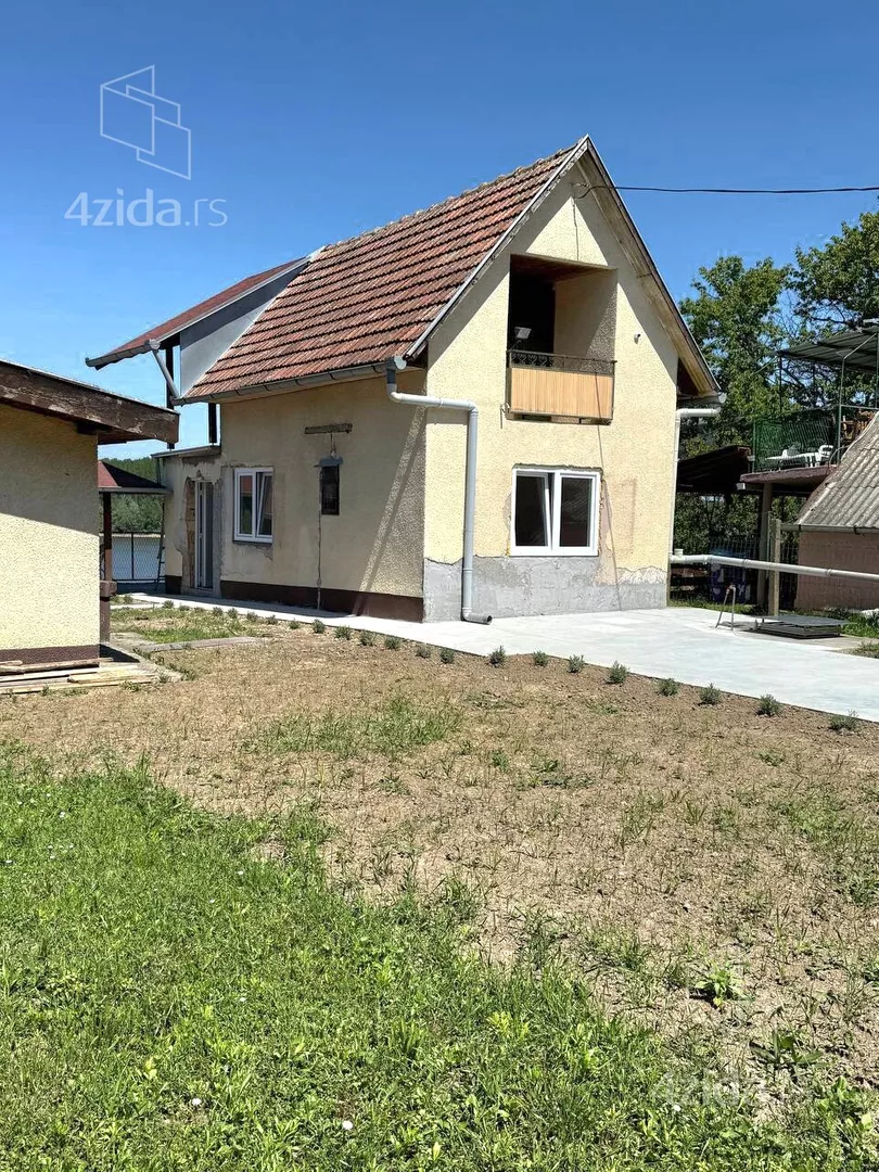 2-etažna kuća | 4zida