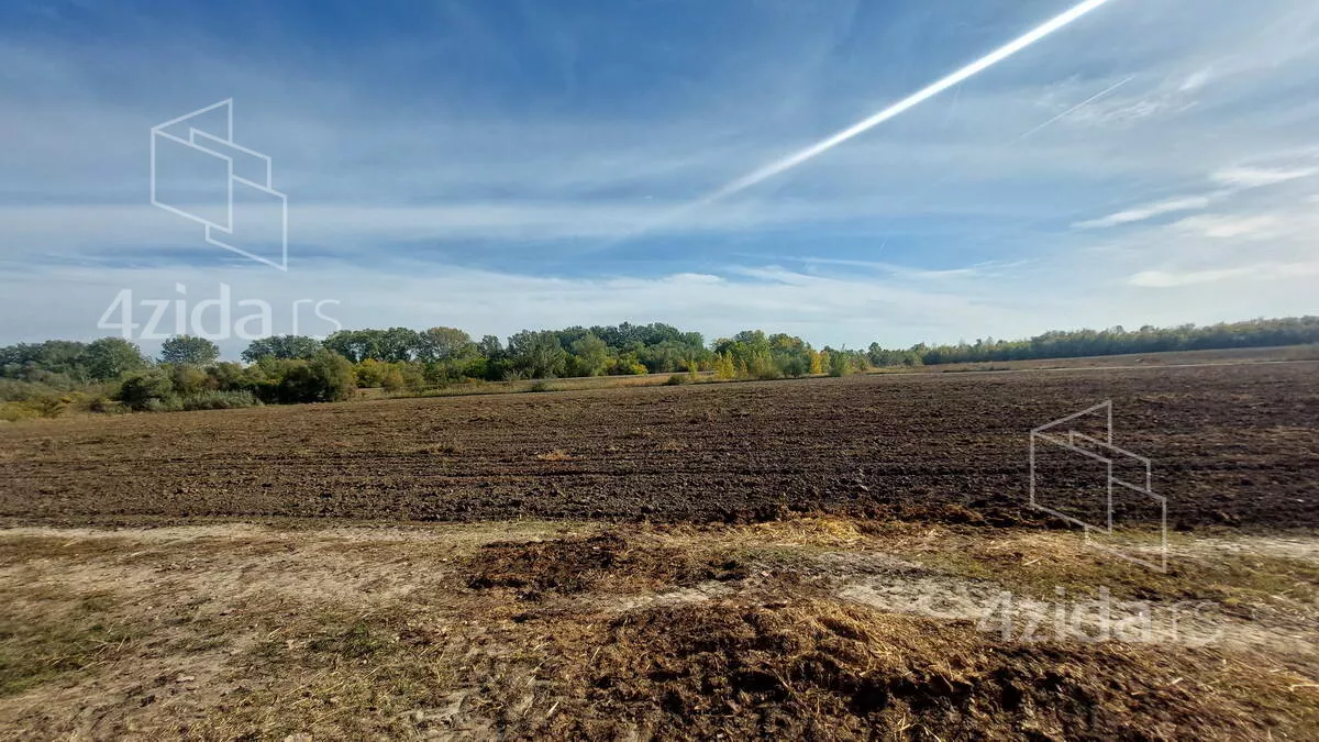 Poslovna zgrada | 4zida