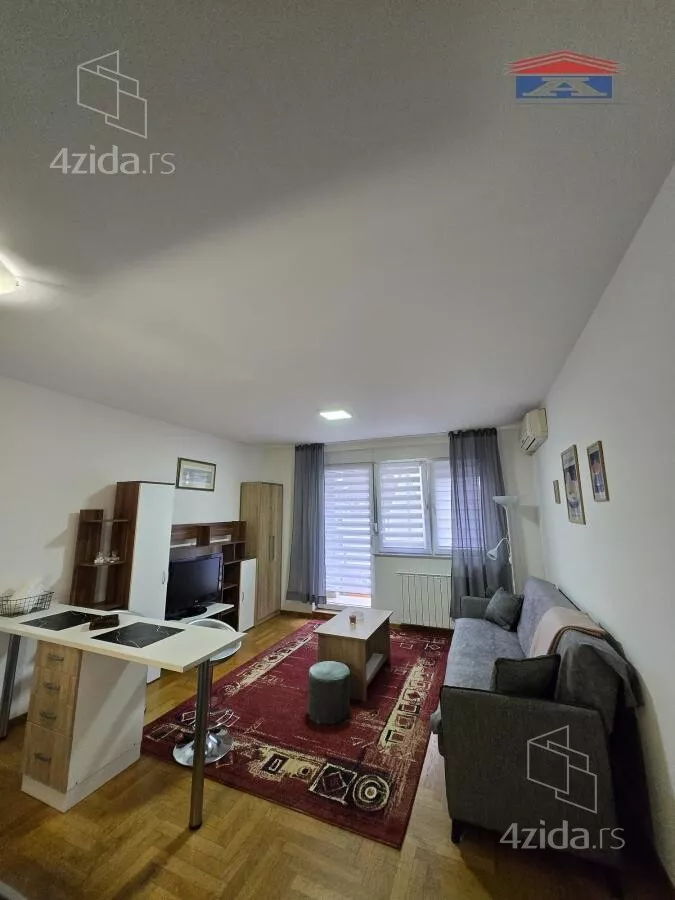 Garsonjera | 4zida