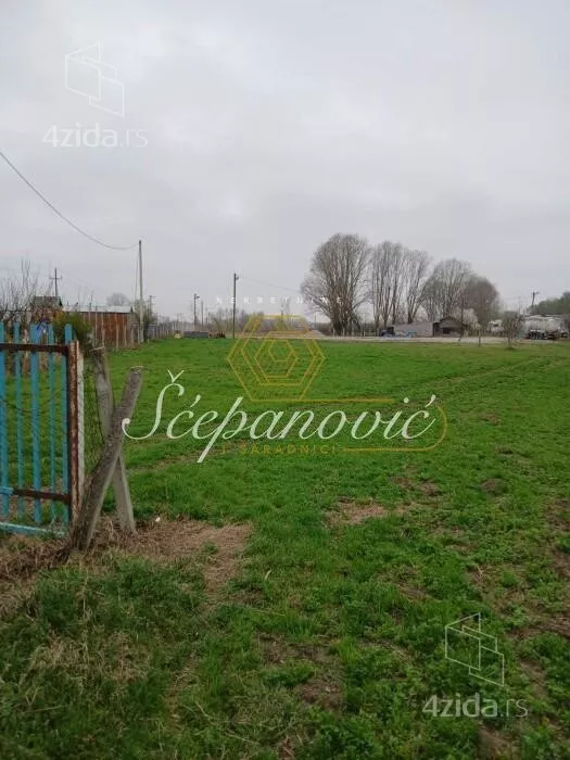 Građevinsko zemljište | 4zida