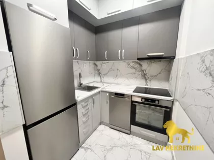 RUMENAČKI PUT | 4zida.rs