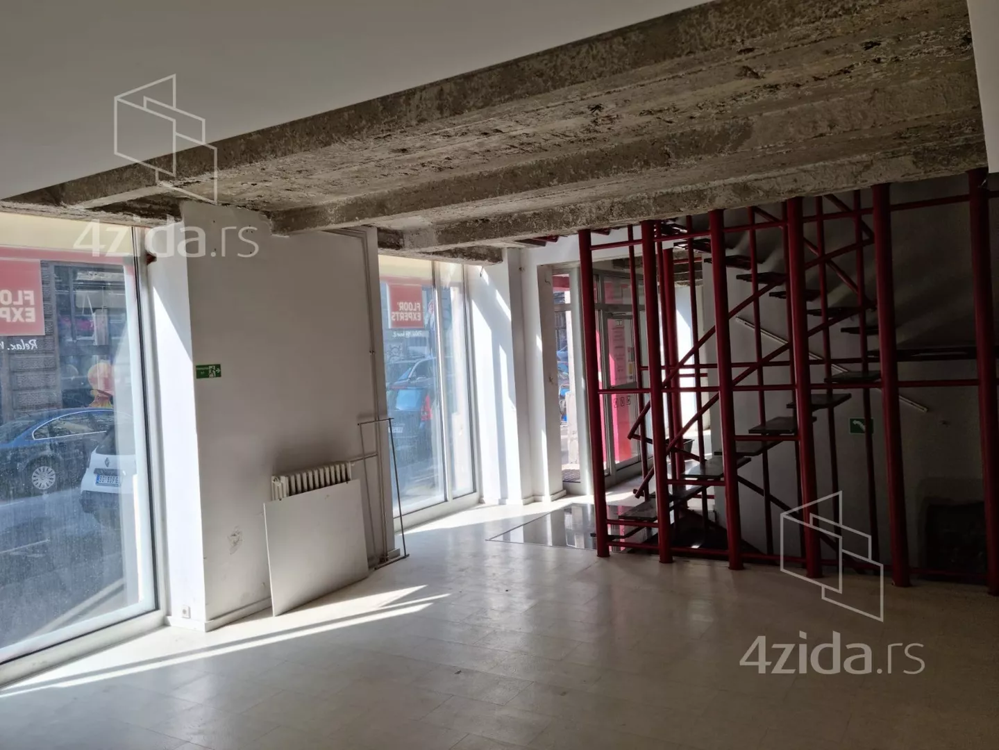 Poslovni prostor | 4zida