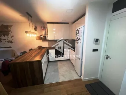 Karađorđev Trg | 4zida.rs