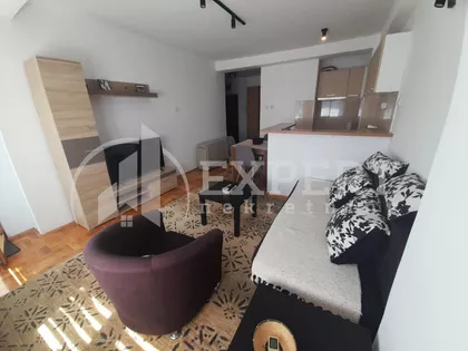 Generala Tranijea | 4zida.rs