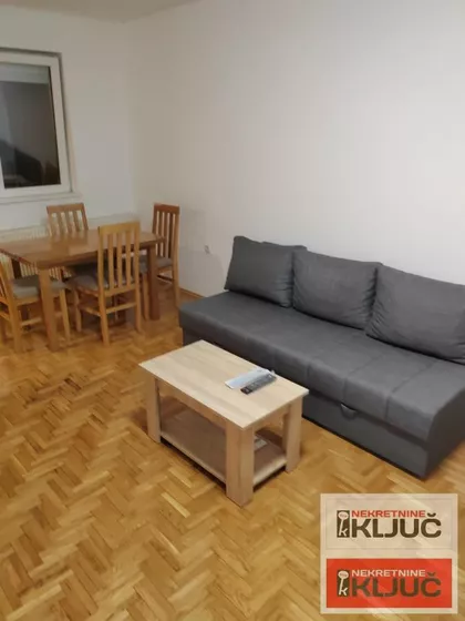 Adamovićevo Naselje | 4zida.rs