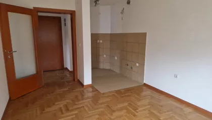 Nemanjina 24 | 4zida.rs