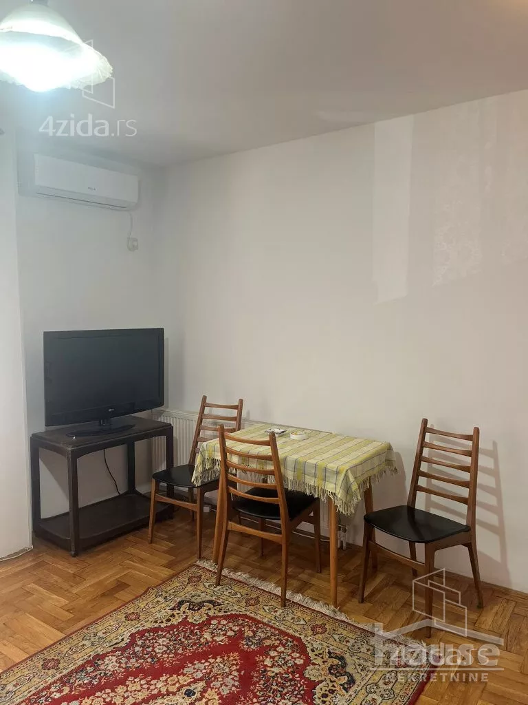 Garsonjera | 4zida