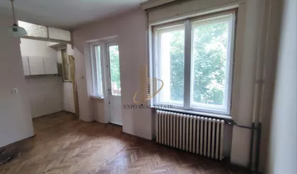 MAKSIMA GORKOG | 4zida.rs