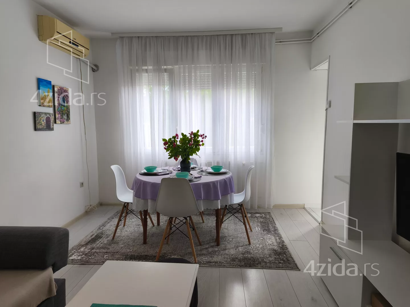 Dvoiposoban stan | 4zida