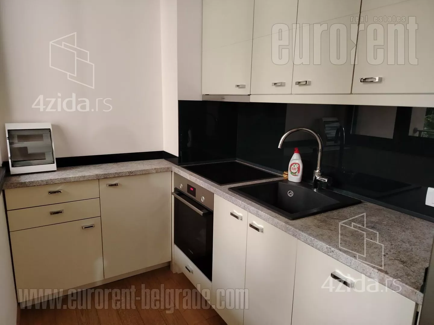 Poslovni prostor | 4zida