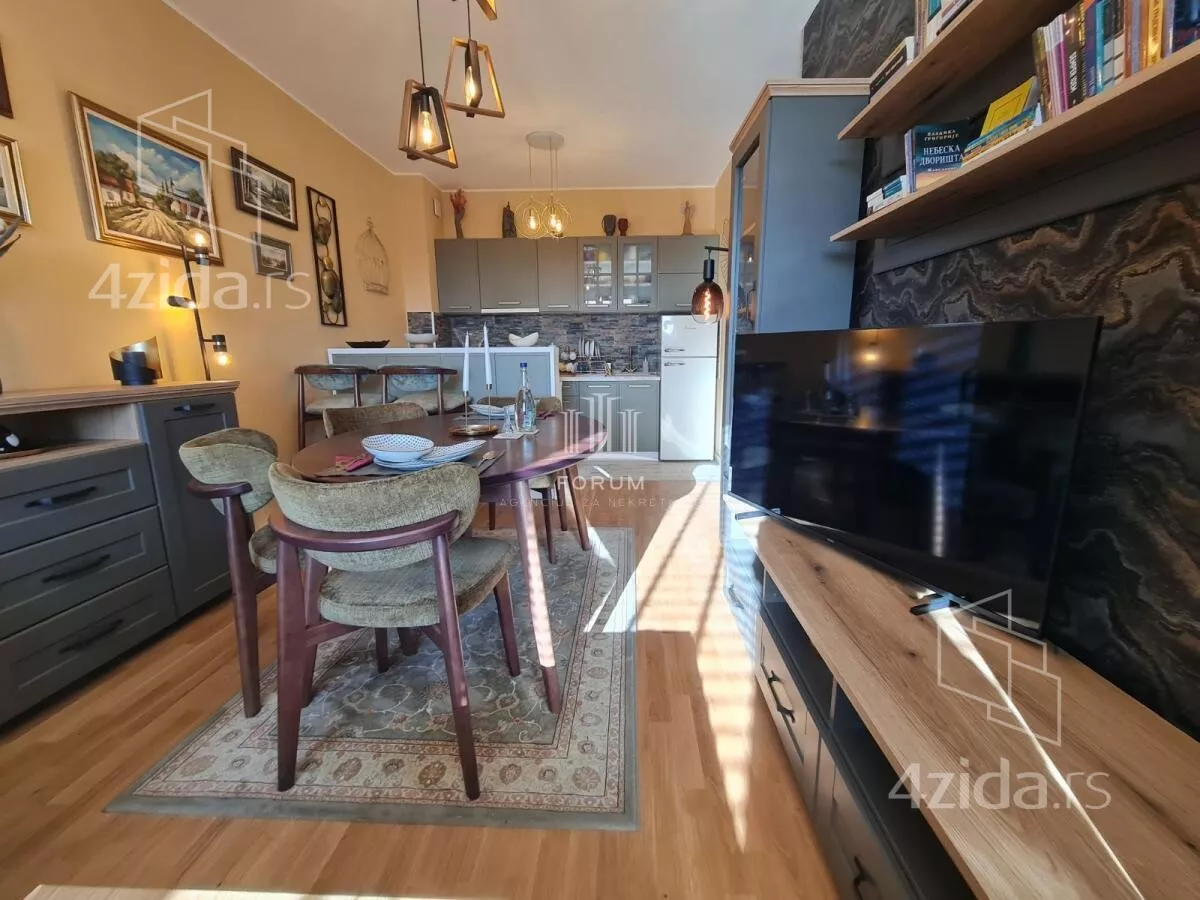 Dvoiposoban stan | 4zida