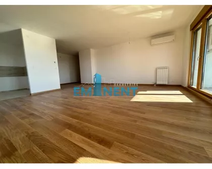Tadije Sondermajera | 4zida.rs
