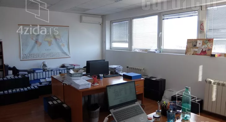 Poslovni prostor | 4zida
