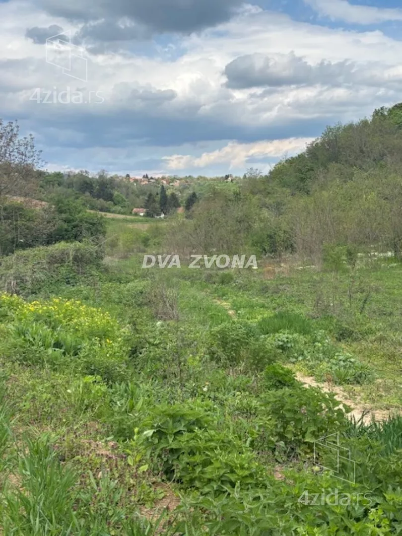 Plac | 4zida