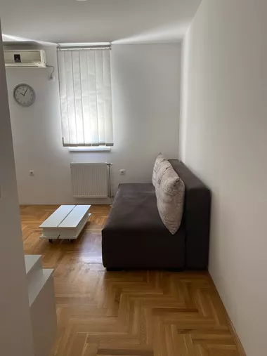 Telepska 8
