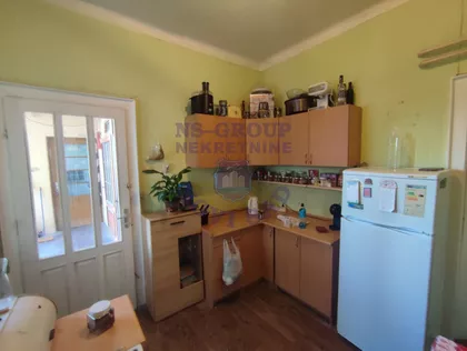 Kvantaška Pijaca | 4zida.rs