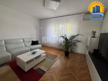 Svetosavska | 4zida.rs