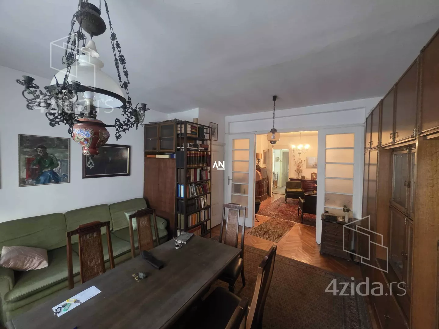 Troiposoban stan | 4zida