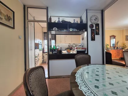 Kestenova bb | 4zida.rs