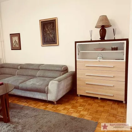 Radnička | 4zida.rs