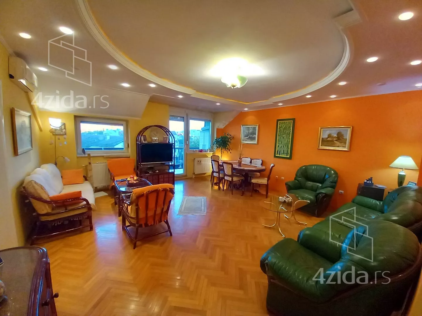 Troiposoban stan | 4zida