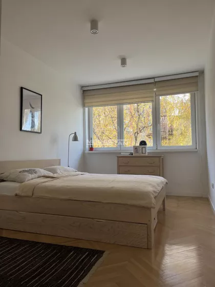 Gospodara Vučića | 4zida.rs