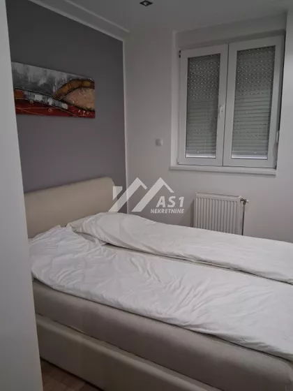 Devet Jugovića | 4zida.rs