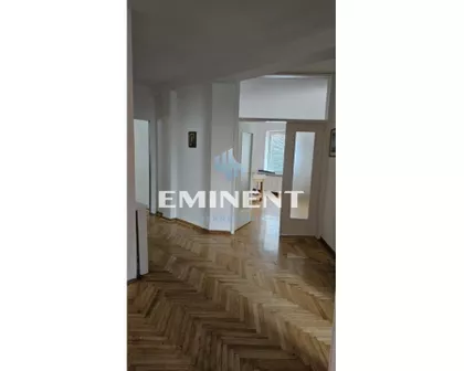 Slikarska | 4zida.rs