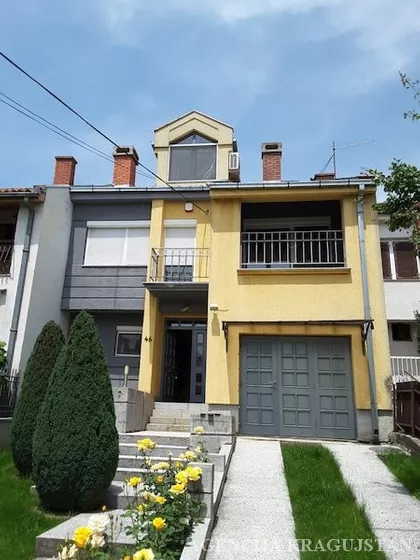 Vinogradi | 4zida.rs