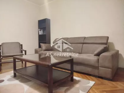 Crveni Krst Vračar | 4zida.rs