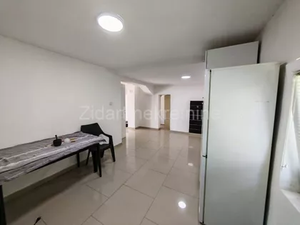 Lončarska | 4zida.rs