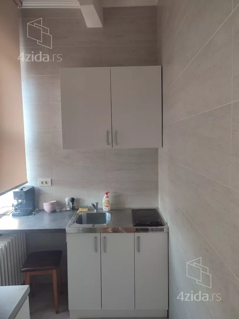 Garsonjera | 4zida