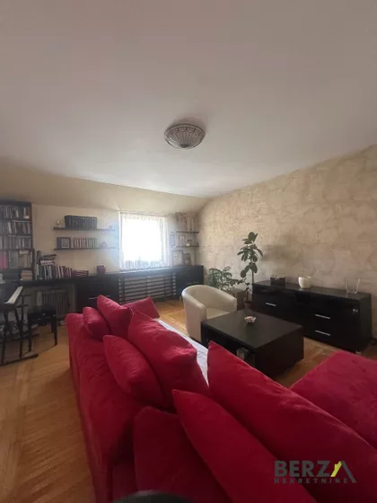 Nova Detelinara | 4zida.rs