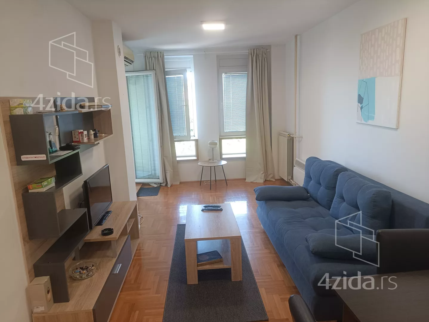Jednoiposoban stan | 4zida