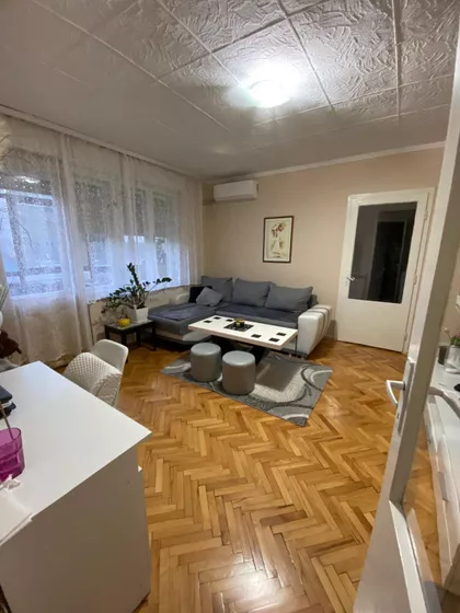 Veljka Dugoševića 175 | 4zida.rs