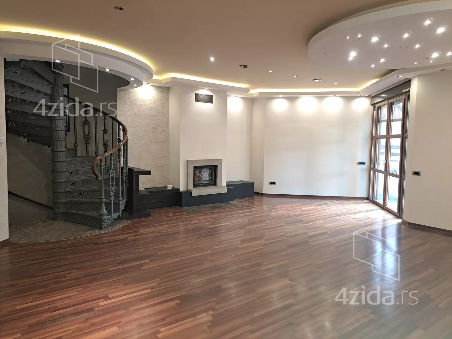 5-etažna kuća | 4zida