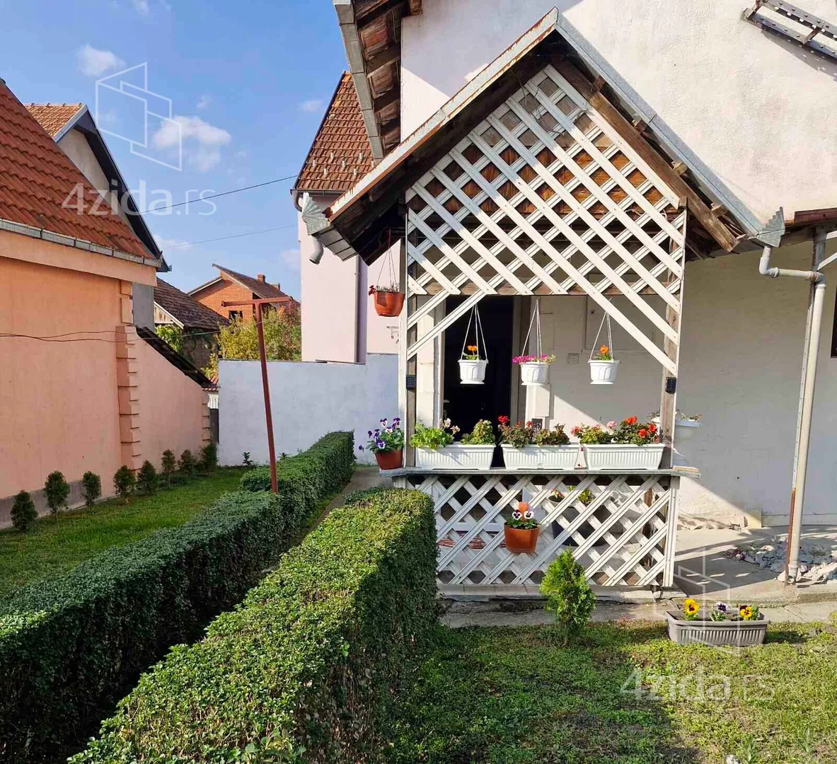 2-etažna kuća | 4zida