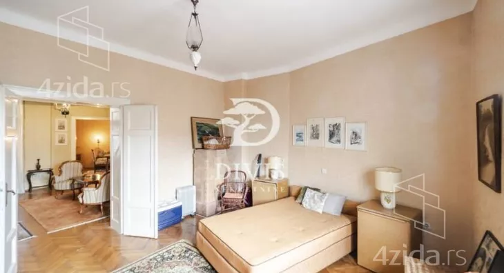 Četvoroiposoban stan | 4zida