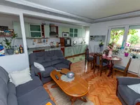 Pasi Poljana, Palilula, Gradske lokacije, Niš | 4zida.rs