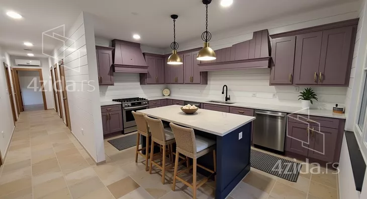 Troiposoban stan | 4zida