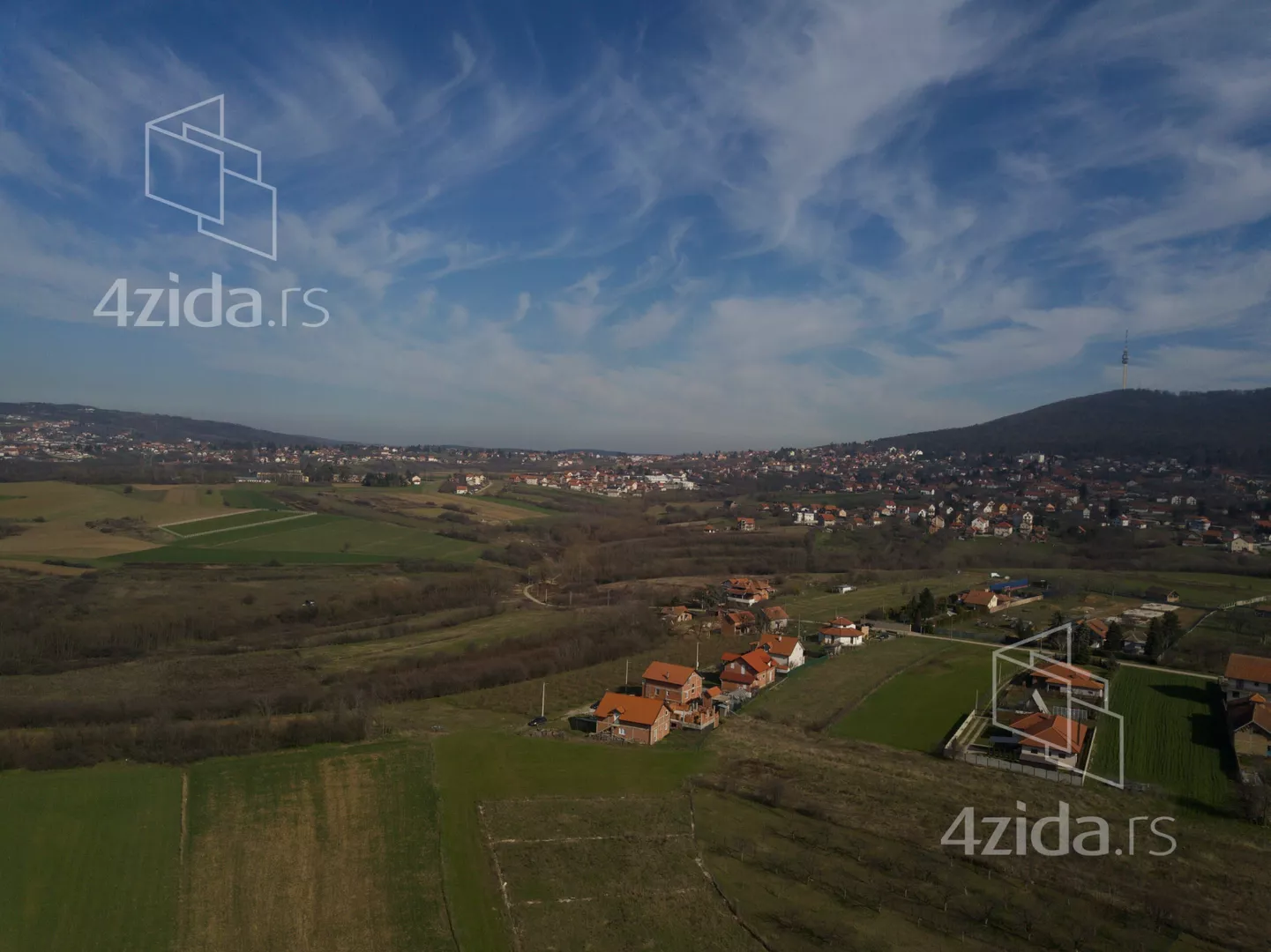 Građevinsko zemljište | 4zida