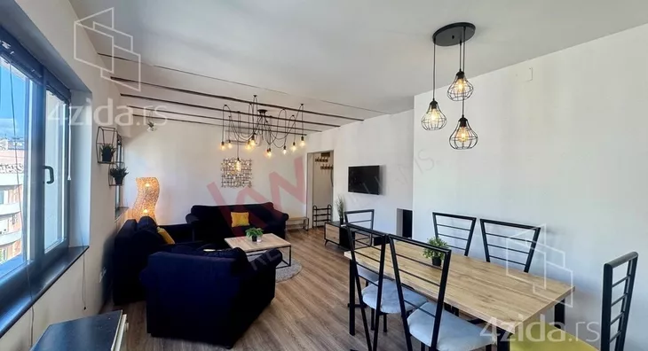 Petosoban stan | 4zida