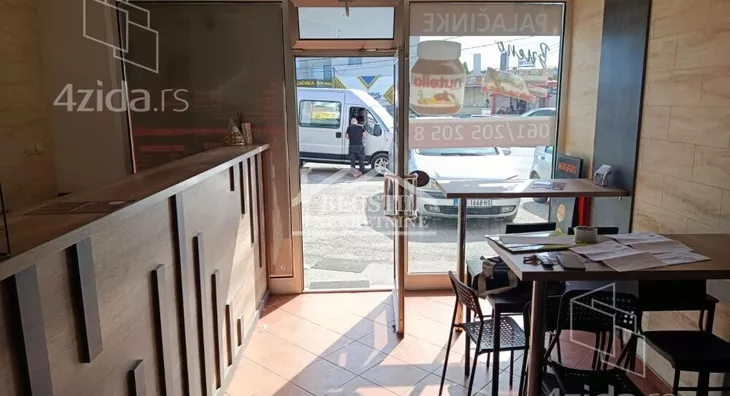 Lokal | 4zida