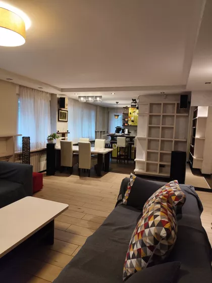 Limanska Pijaca | 4zida.rs